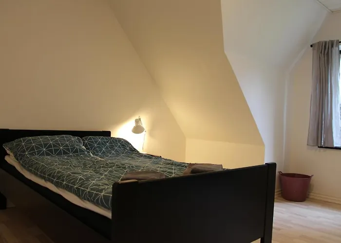 Aagaard Nocleg ze śniadaniem Grenå